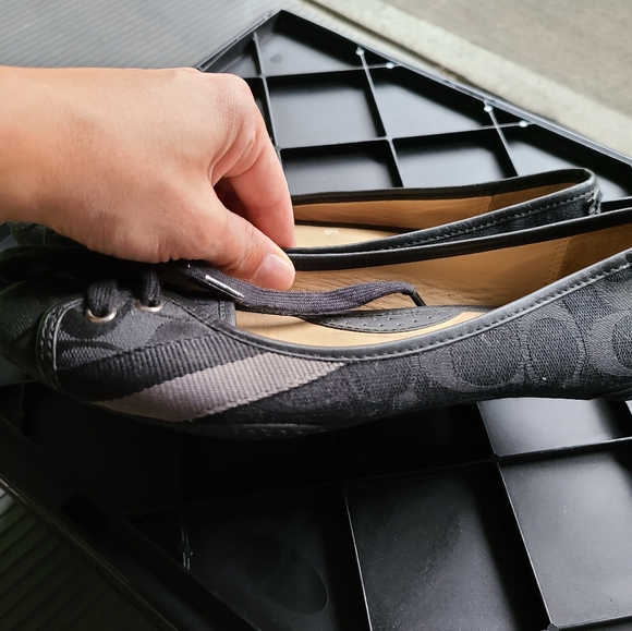 Coach flats - Picture 2 of 4
